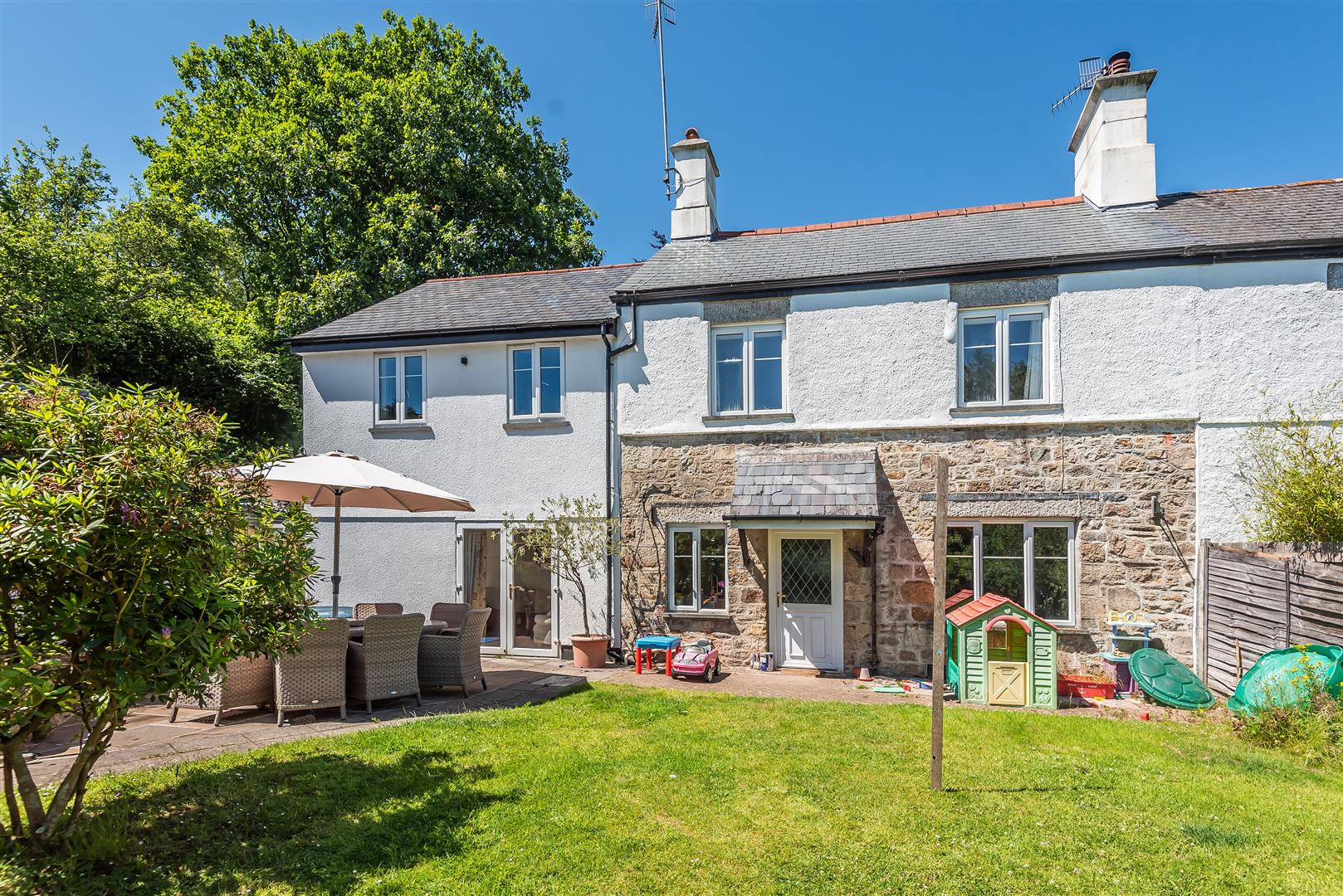 Ermebridge Cottages, Ermington, Devon, PL21 9NN